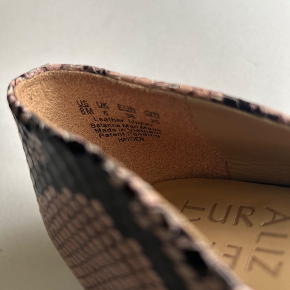 Naturalizer Black Pink Animal Print Leather Point Toe Flats size 8 - Picture 10 of 15